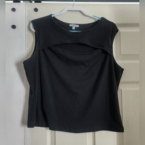 3xl White Birch "lightly worn" black top with open detail on chest.